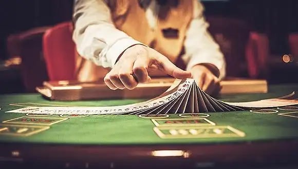 Filipino player placing sports bets on game 777 apk mobile browser